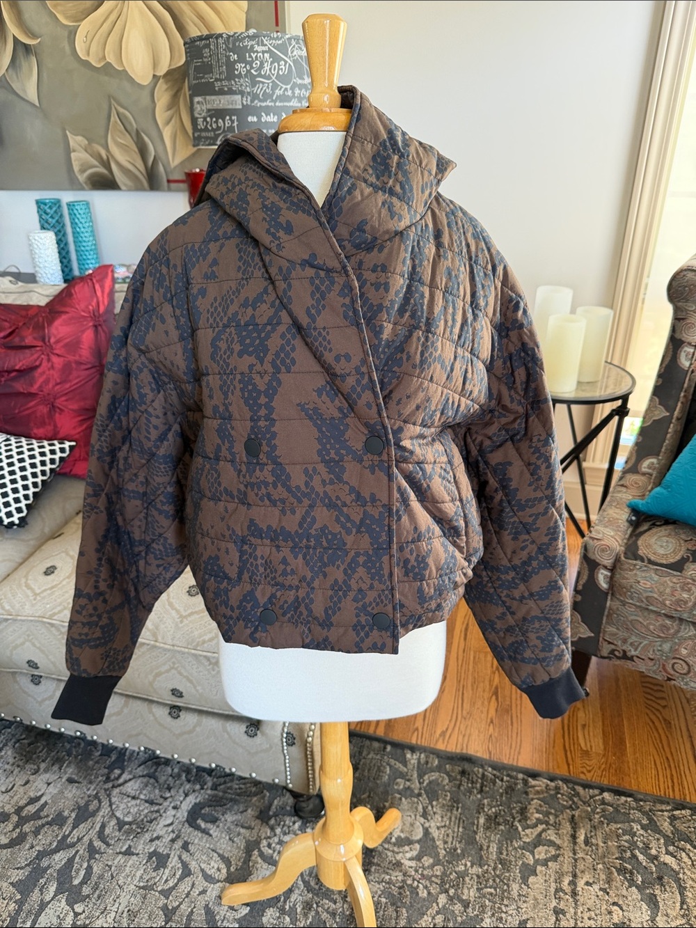 CAbi Brown Quilted Hooded Puffer with Black Print 4302 never worn